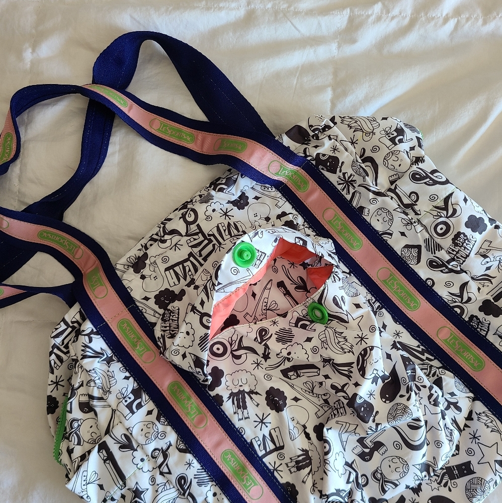 LESPORTSAC Large Duffel Bag